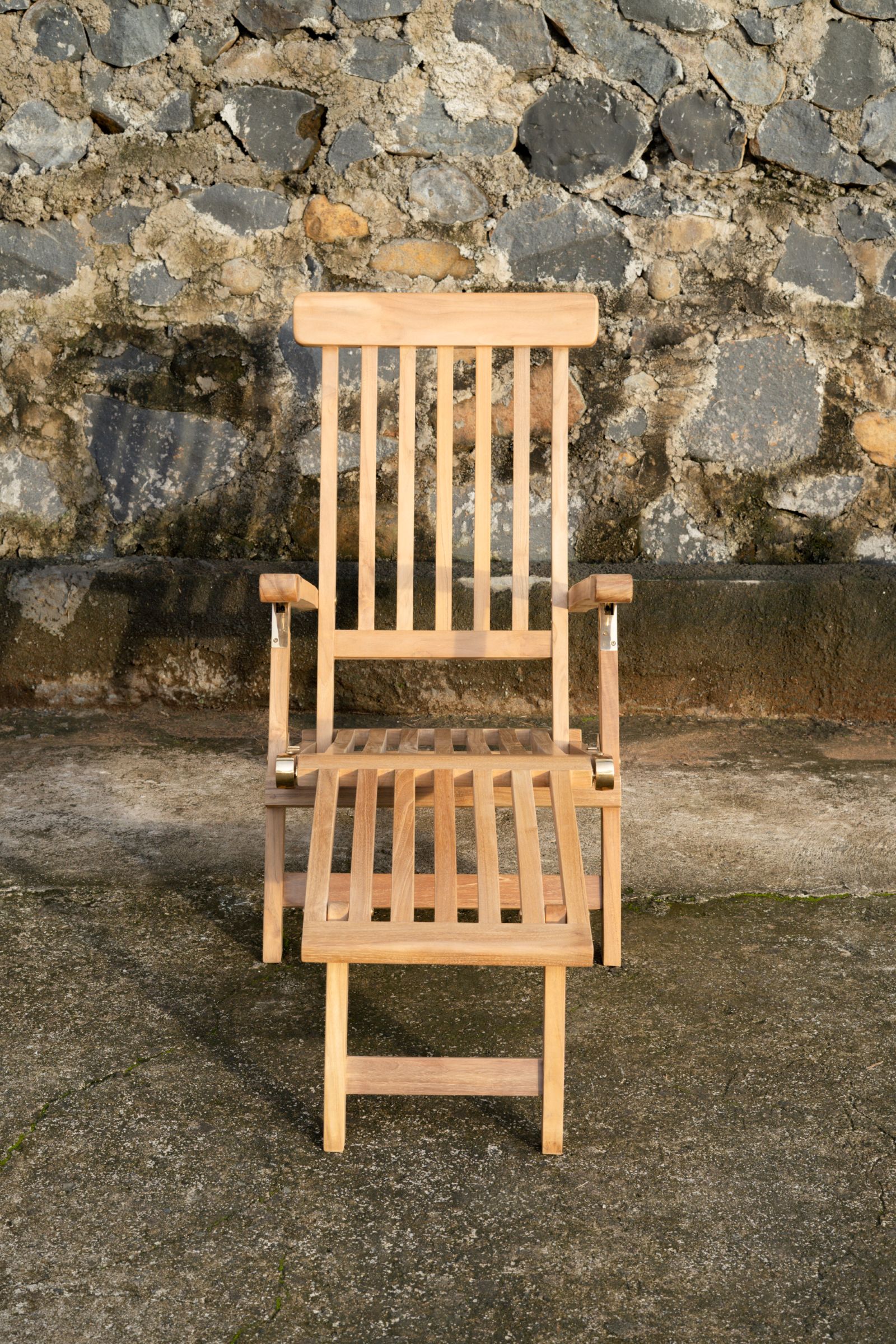 Lorca Deck Chair
